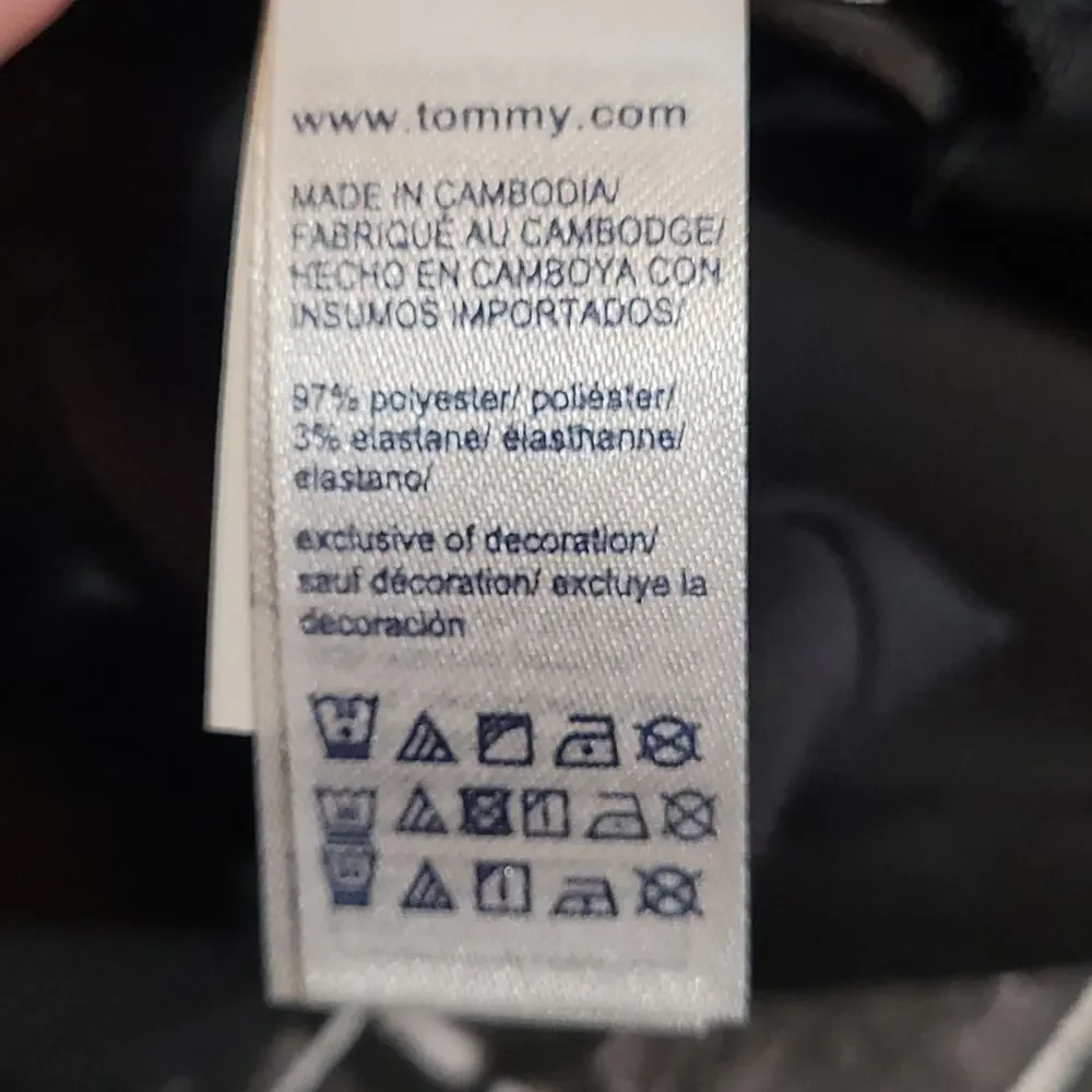 NWT Tommy Hilfiger Shirt